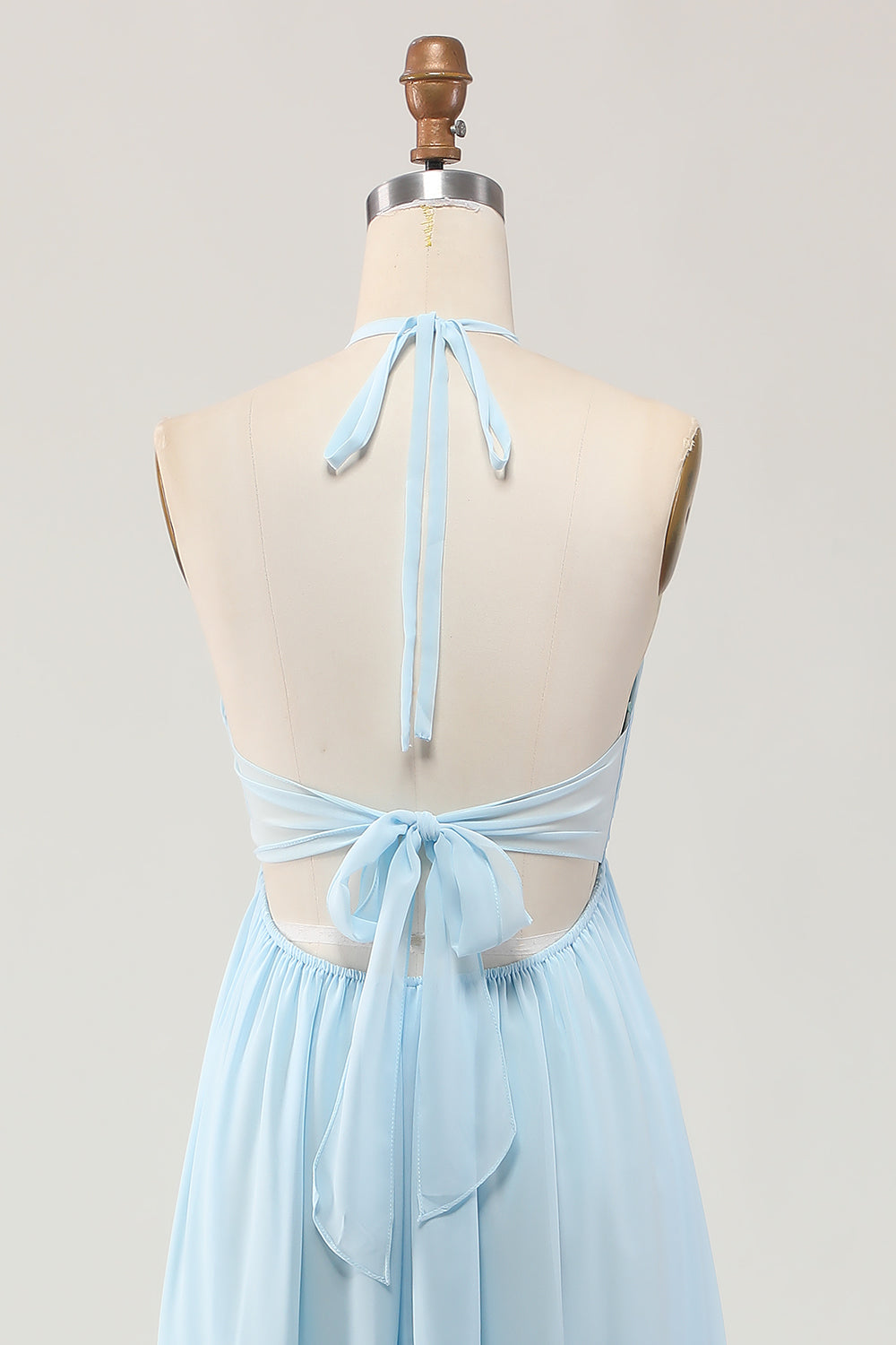 Himmelblaues Neckholder A-Linie Kleid für Hochzeitsgäste