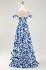 Schulterfreies Bedrucktes Blaues Hochzeitsgastkleid mit Rüschen und Schlitz