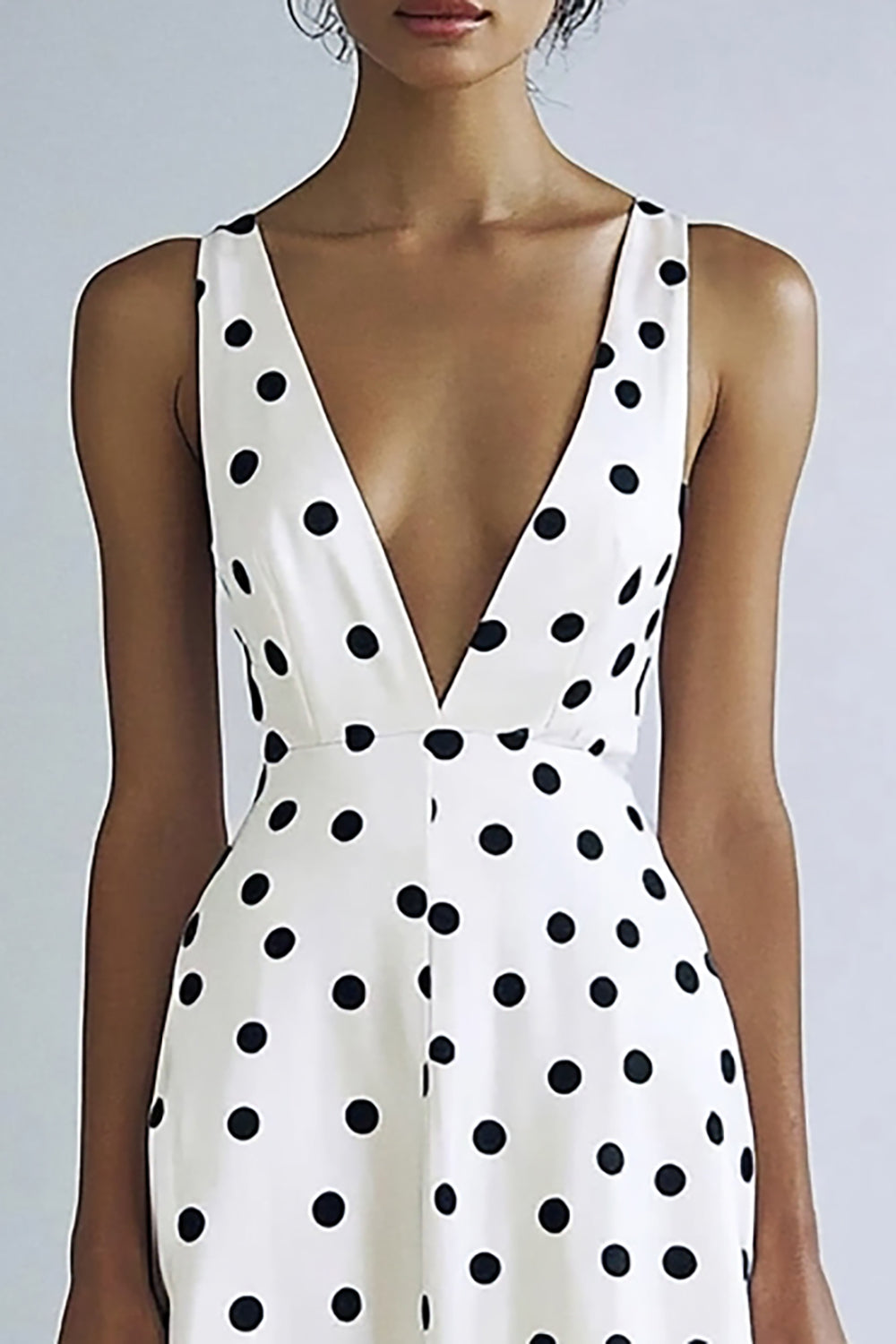 Weißes A-Linie Kleid mit V-Ausschnitt und schwarzen Polka Dots