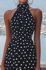 Hochgeschlossenes Schwarzes Weißes A-Linie Polka-Dots Kleid