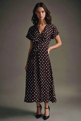 A Linie Chiffon Kaffee Weißes Polka Dots Kleid mit kurzen Ärmeln