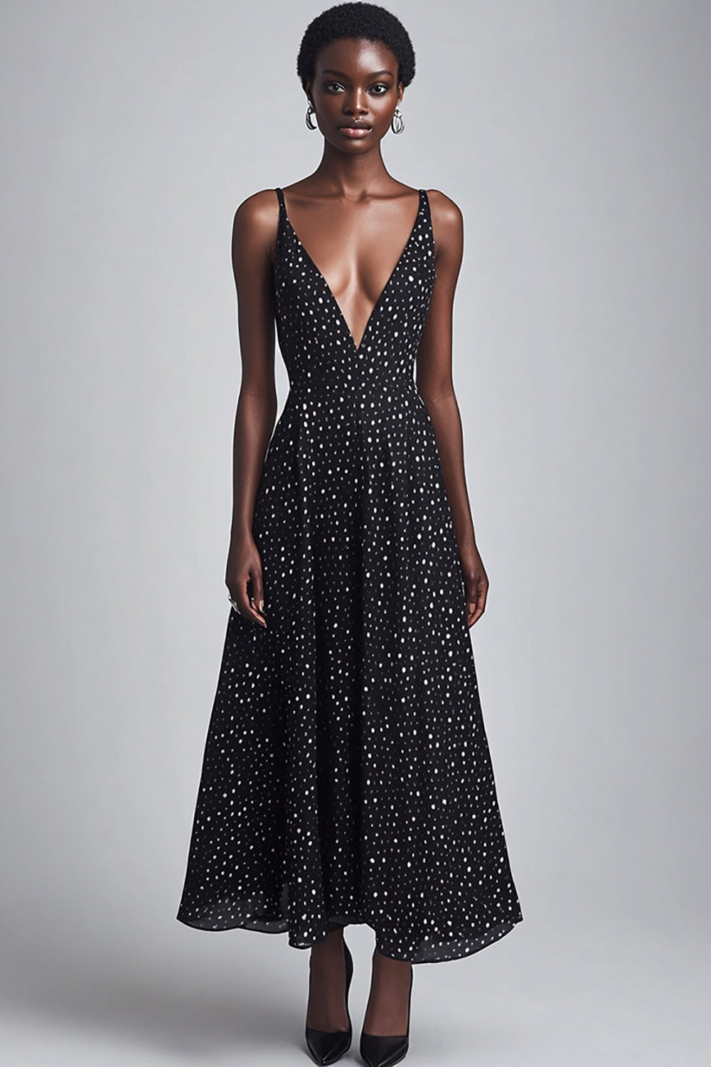 Schwarzes Langes A-Linie Weißes Polka Dots Kleid mit V-Ausschnitt