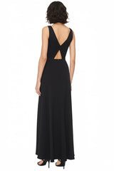 Schwarzes Ballkleid aus Chiffon mit V-Ausschnitt
