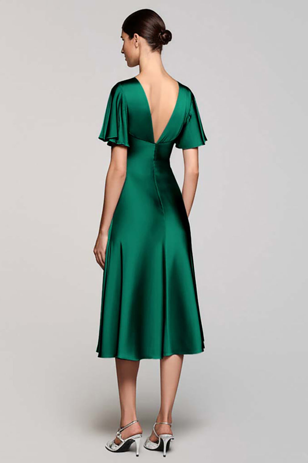 A Linie Kurzärmeliges Graues Midi Ballkleid mit Rüschen