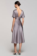 A Linie Kurzärmeliges Graues Midi Ballkleid mit Rüschen