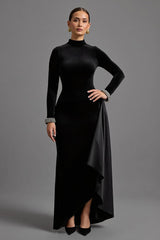 Schwarzes Hoch Niedrig Ballkleid aus Samt