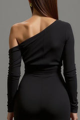 Eine Schulter Schwarzes Ballkleid mit langen Ärmeln