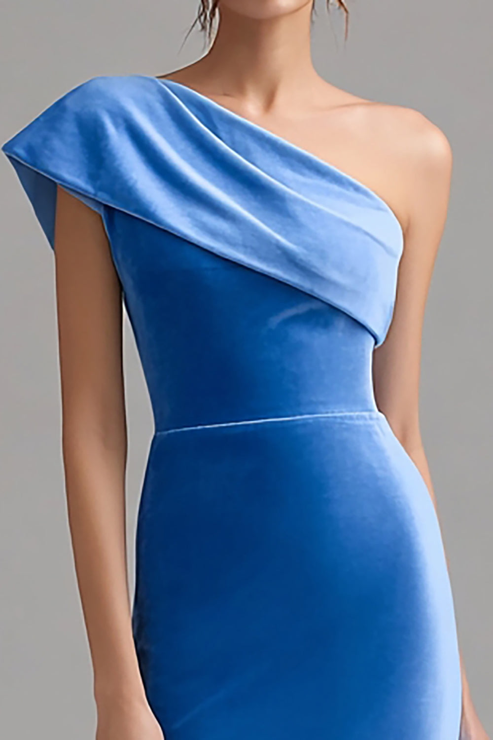 Eine Schulter Blaues Samt Formal Kleid mit Schlitz