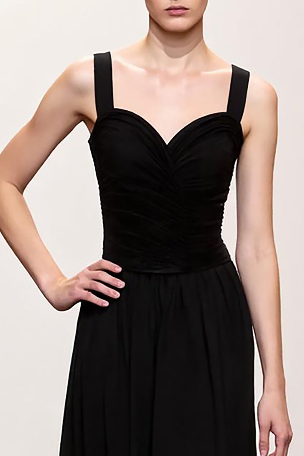 Schwarzes Langes Etui Gerafftes Abendkleid mit Trägern