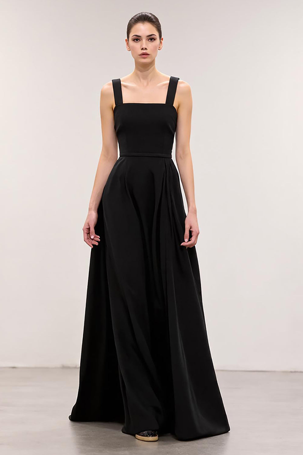 Schwarzes Langes A-Linie Abendkleid mit quadratischem Ausschnitt