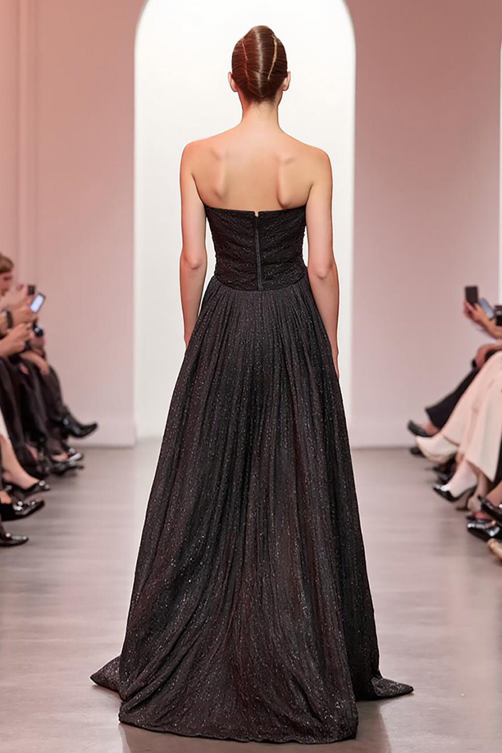 Schwarzes Glitzerndes Trägerloses Langes Abendkleid in A-Linie