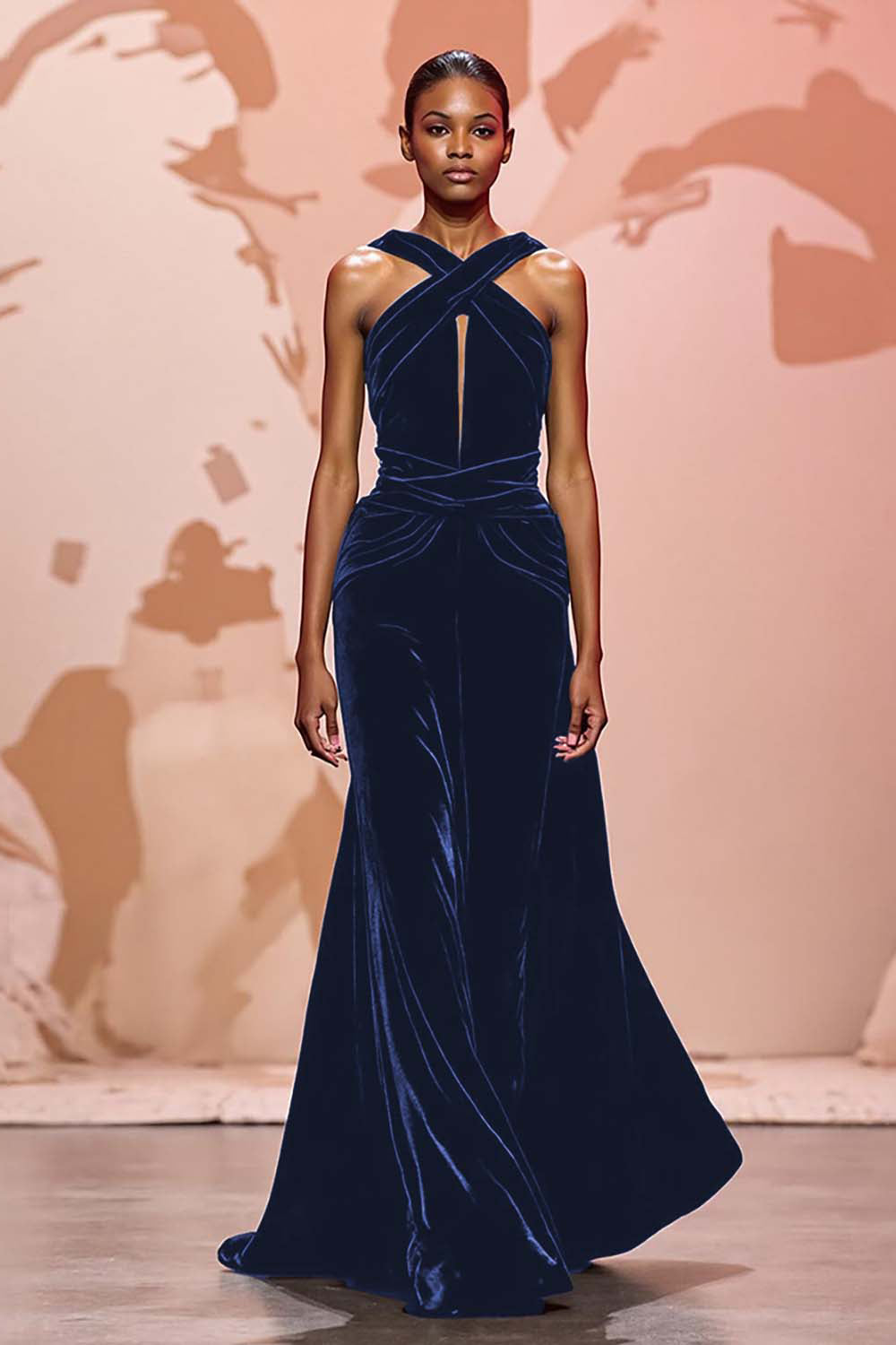 Einfaches Schwarzes Langes Abendkleid aus Samt mit Schlüsselloch