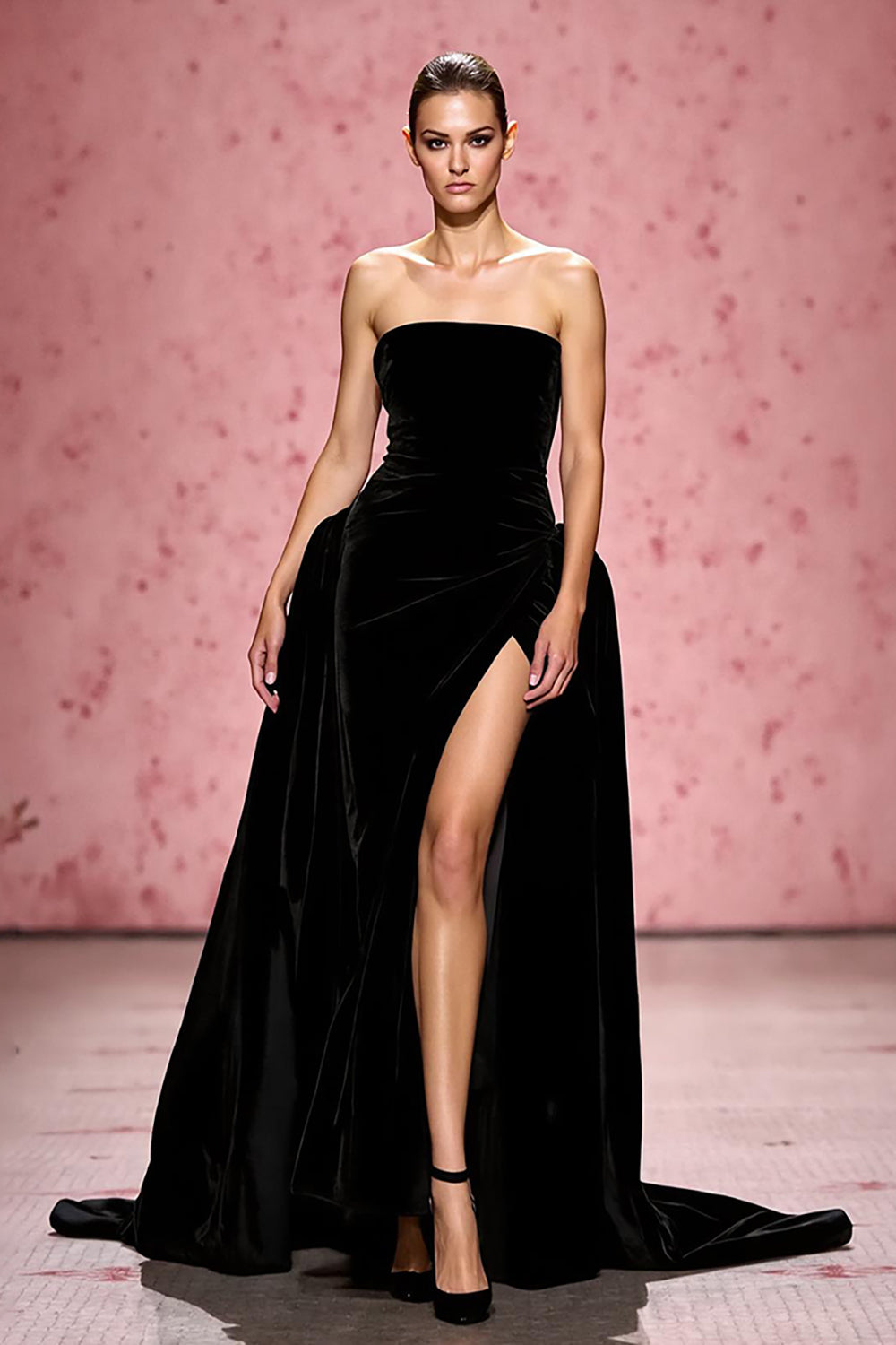 Einfaches Schwarzes A-Linie Langes Trägerloses Abendkleid aus Samt mit Schlitz