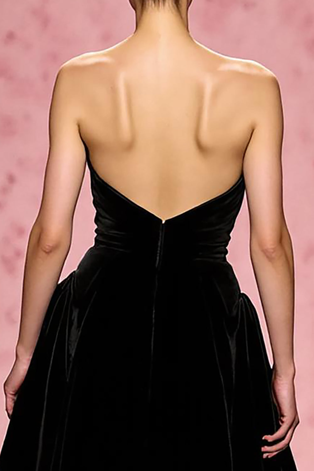 Einfaches Schwarzes A-Linie Langes Trägerloses Abendkleid aus Samt mit Schlitz