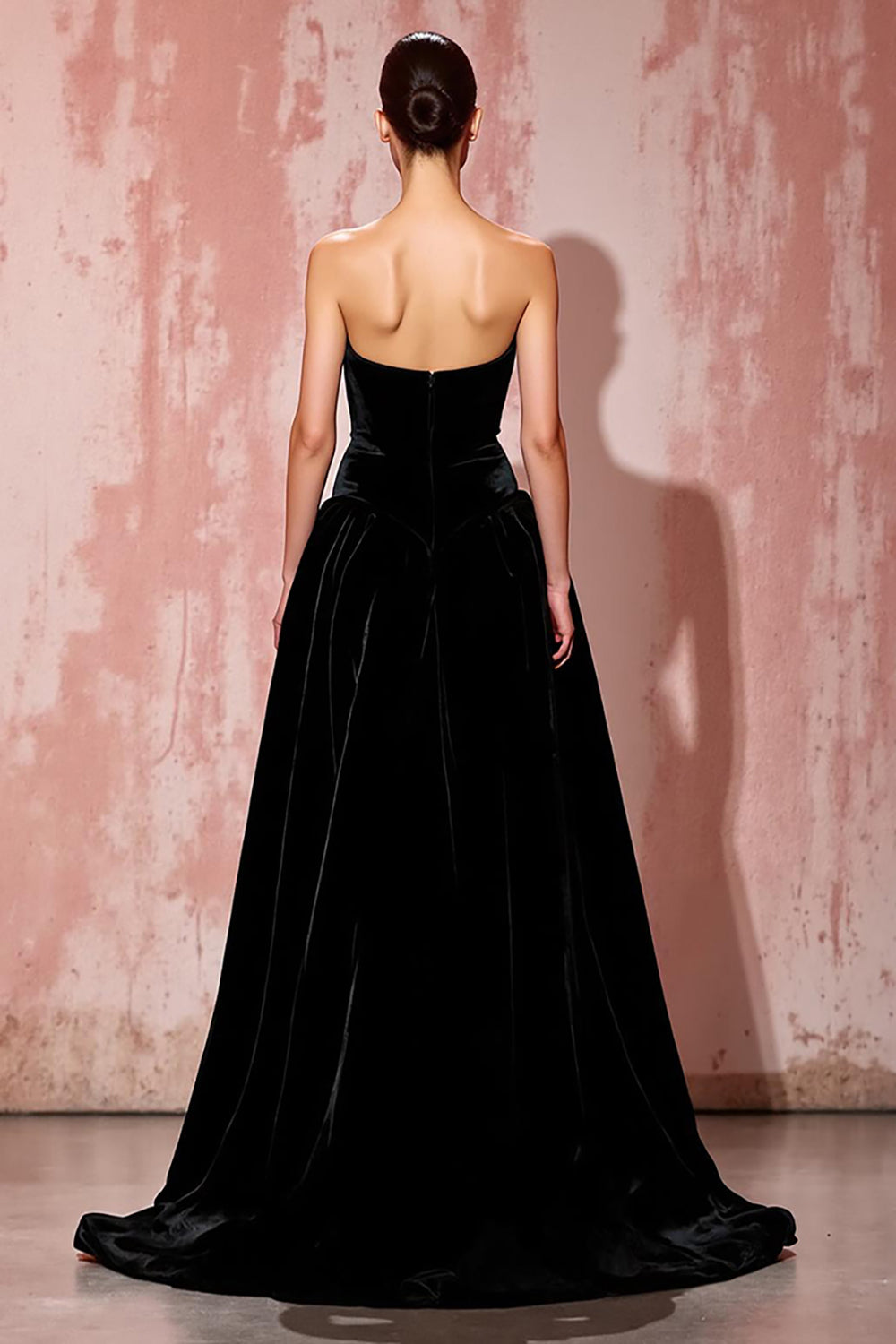 Einfaches Schwarzes Trägerloses Abendkleid aus Samt in A-Linie