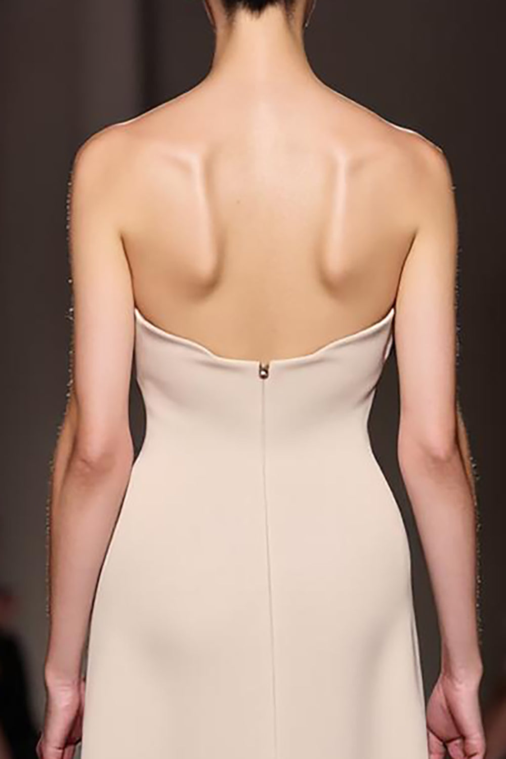 Trägerloses Elfenbein Langes Abendkleid aus Satin in A-Linie mit Schlitz