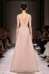 A-Linie Champagner Abendkleid aus Satin mit V-Ausschnitt und Schlitz