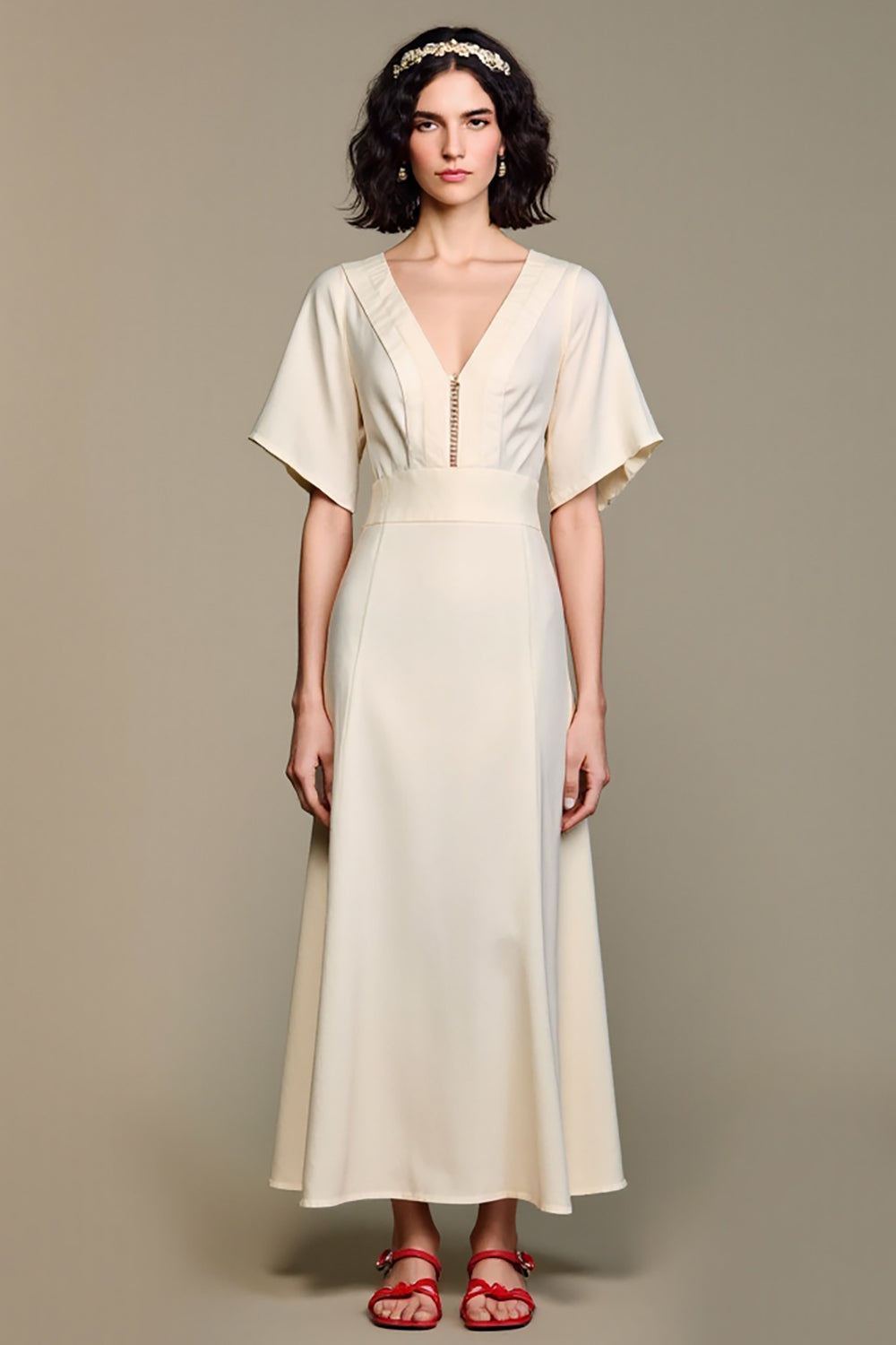 A-Linie V-Ausschnitt Langes Weißes Hochzeitsgastkleid