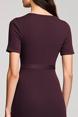 A Linie Dunkelrotes Langes Hochzeitsgastkleid mit Gürtel