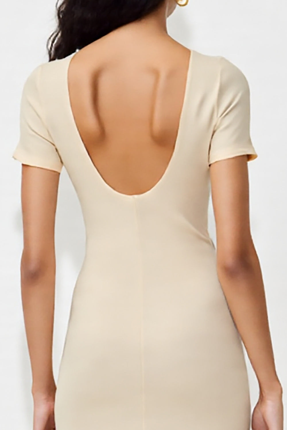 Einfaches Aprikose Midi Etui Kleid für Hochzeitsgäste mit Schlitz