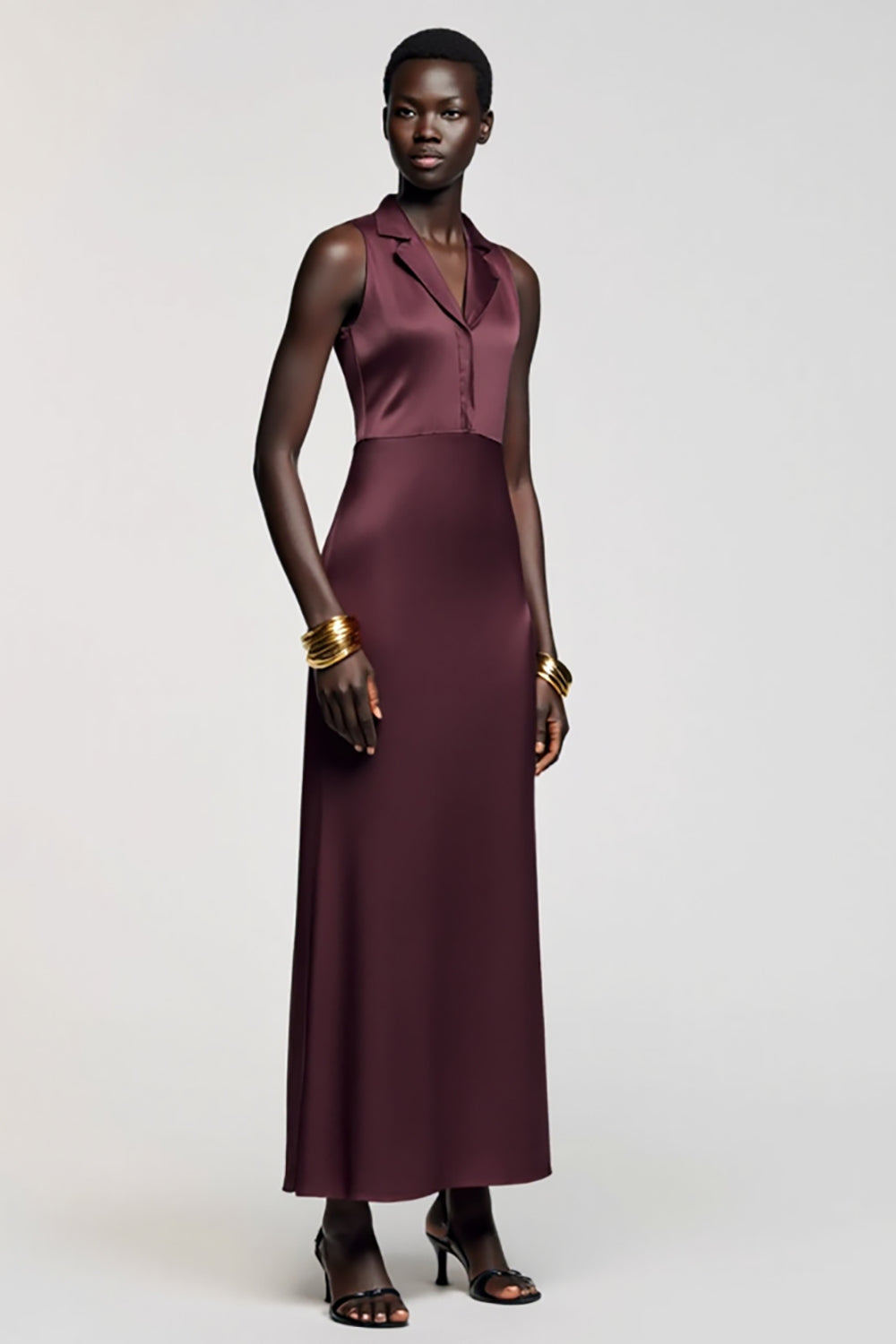 Dunkelrotes Satin Hochzeitsgastkleid aus Satin mit gekerbtem Revers