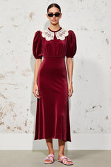 Dunkelrotes A-Linie Hochzeitsgastkleid aus Samt