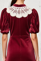Dunkelrotes A-Linie Hochzeitsgastkleid aus Samt