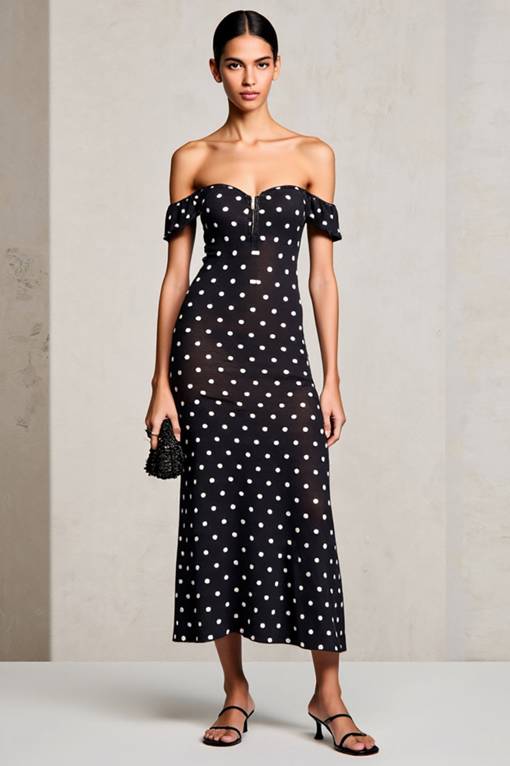 Schwarzes Schulterfreies Etui Polka Dots Hochzeitsgastkleid