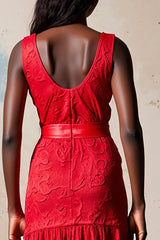 Rotes A-Linie Hochzeitsgastkleid mit V-Ausschnitt und Gürtel