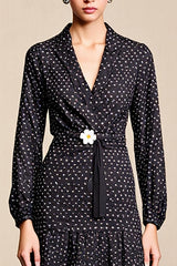 Schwarzes A-Linie Langärmeliges Kleid für Hochzeitsgäste mit weißen Tupfen