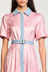 Rosa Polokragen Satin Hochzeitsgastkleid mit Gürtel
