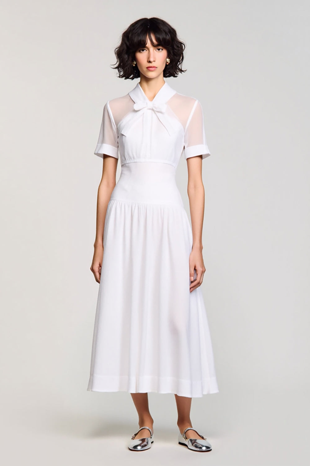 Weißes A-Linie Hochzeitsgastkleid mit Schleife