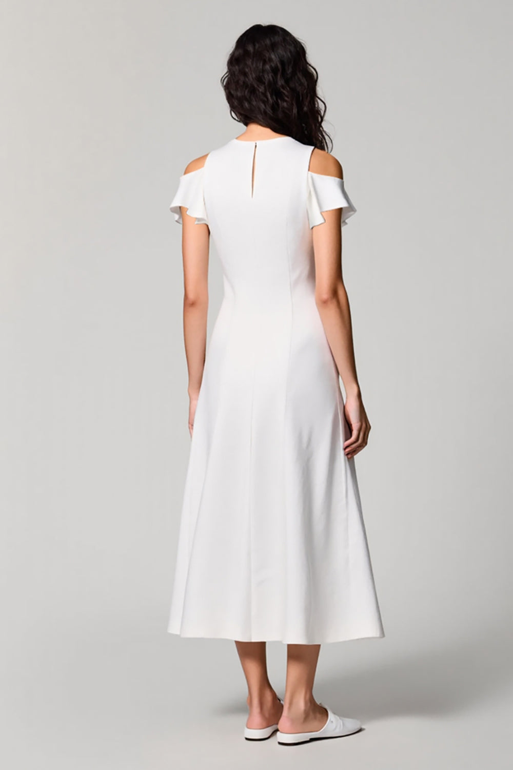 Weißes Kalte Schulter A Linie Hochzeitsgastkleid