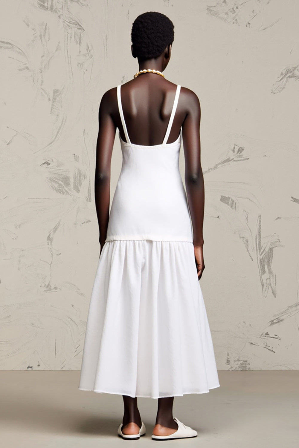 Weißes A Linie Spaghettiträger Hochzeitsgastkleid mit Blumen