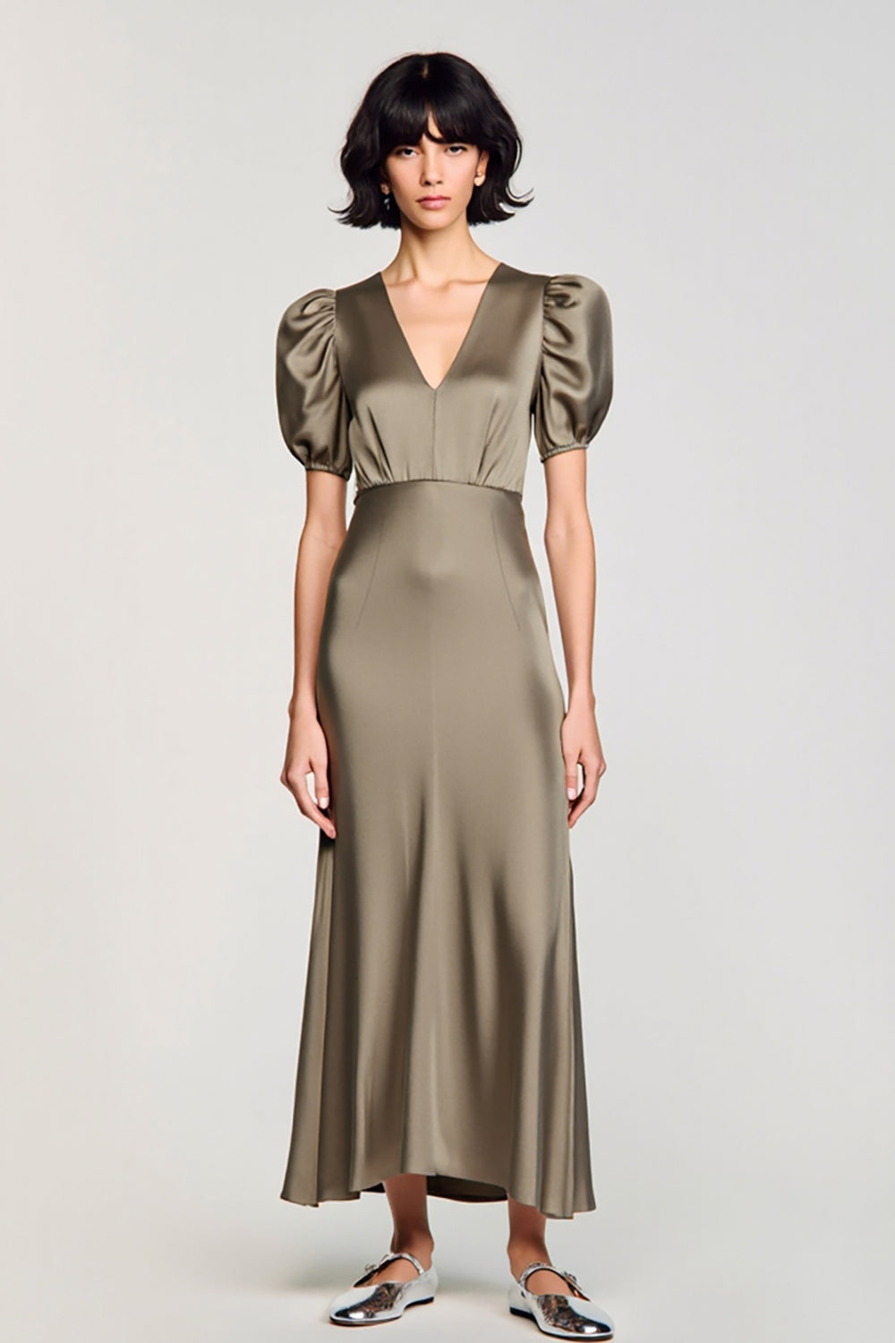 Olive Satin Puffärmel Langes Hochzeitsgastkleid