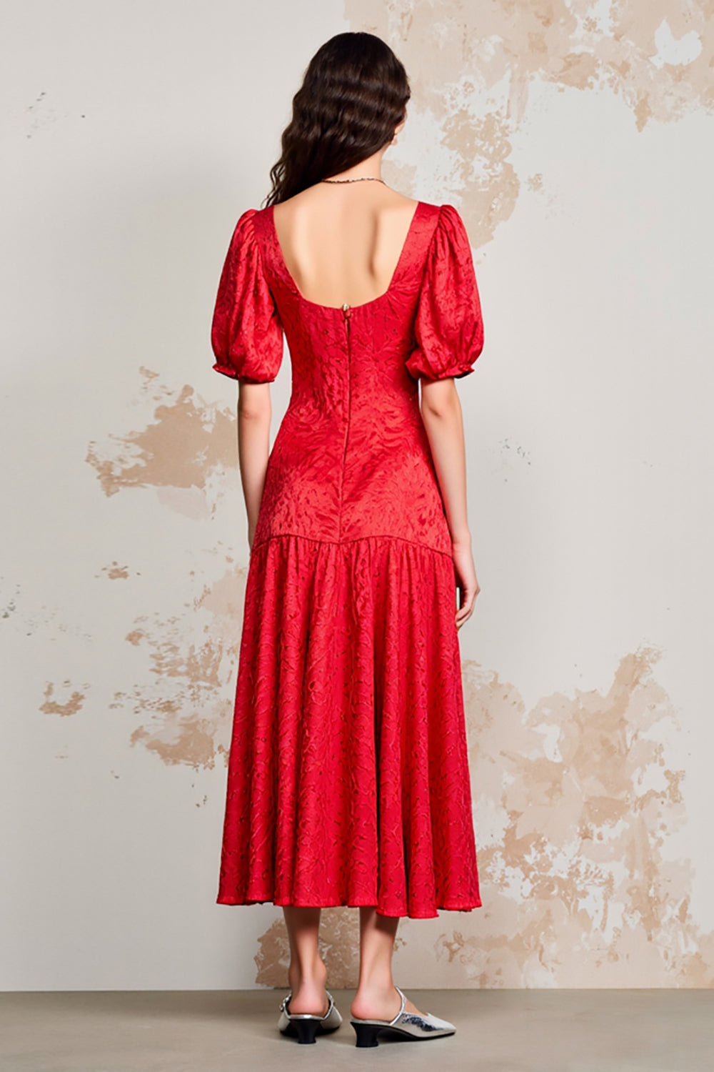 Rotes Satin Langes Hochzeitsgastkleid mit quadratischem Ausschnitt