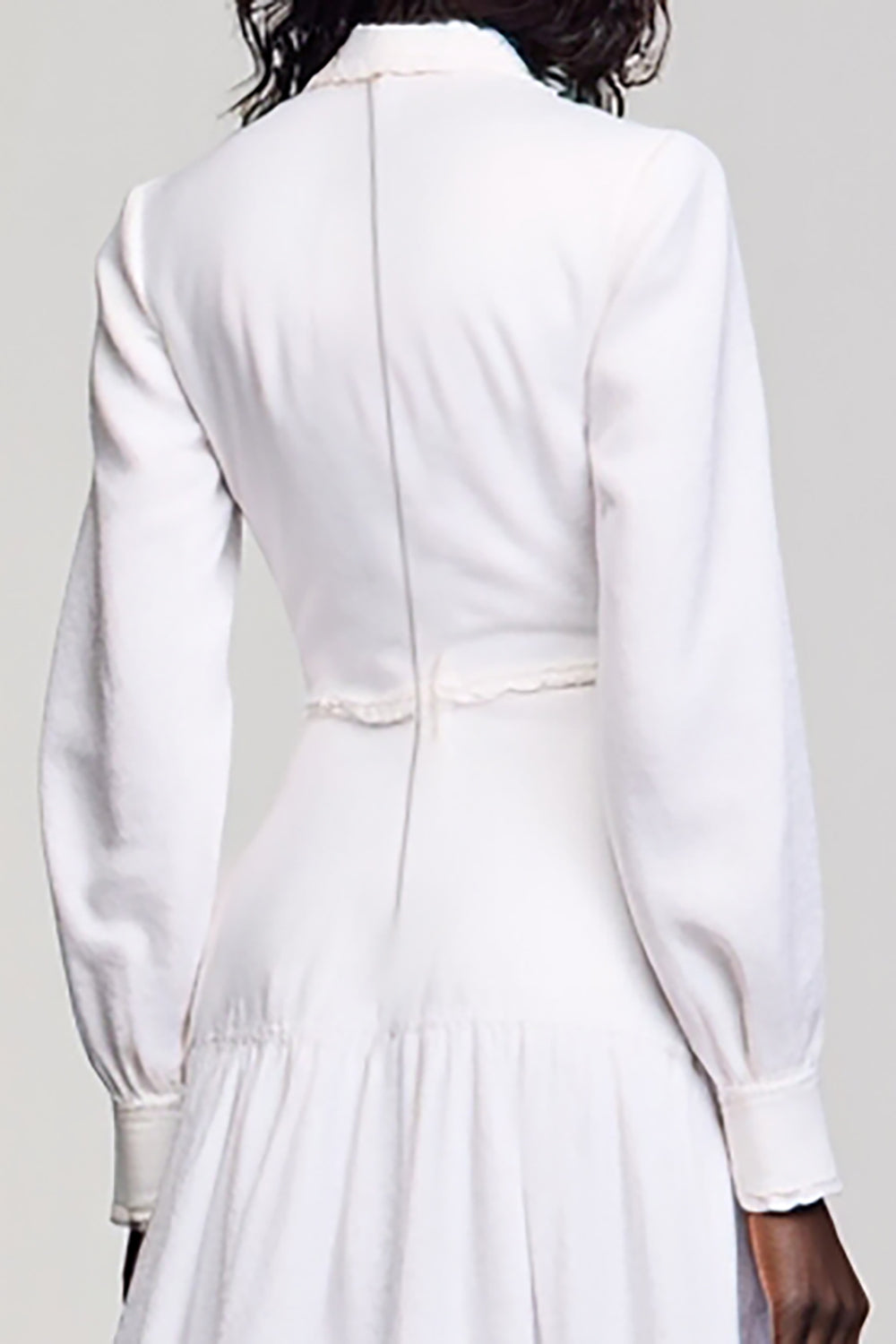 Weißes A-Linie Hochzeitsgastkleid mit langen Ärmeln