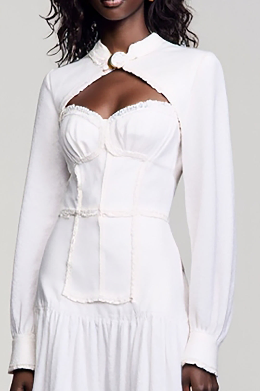 Weißes A-Linie Hochzeitsgastkleid mit langen Ärmeln
