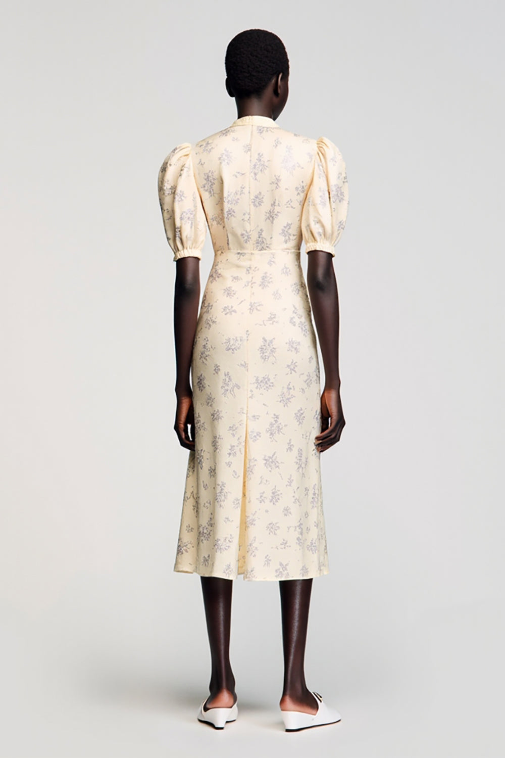 Elfenbein Satin Midi Kleid für Hochzeitsgäste mit Ärmeln