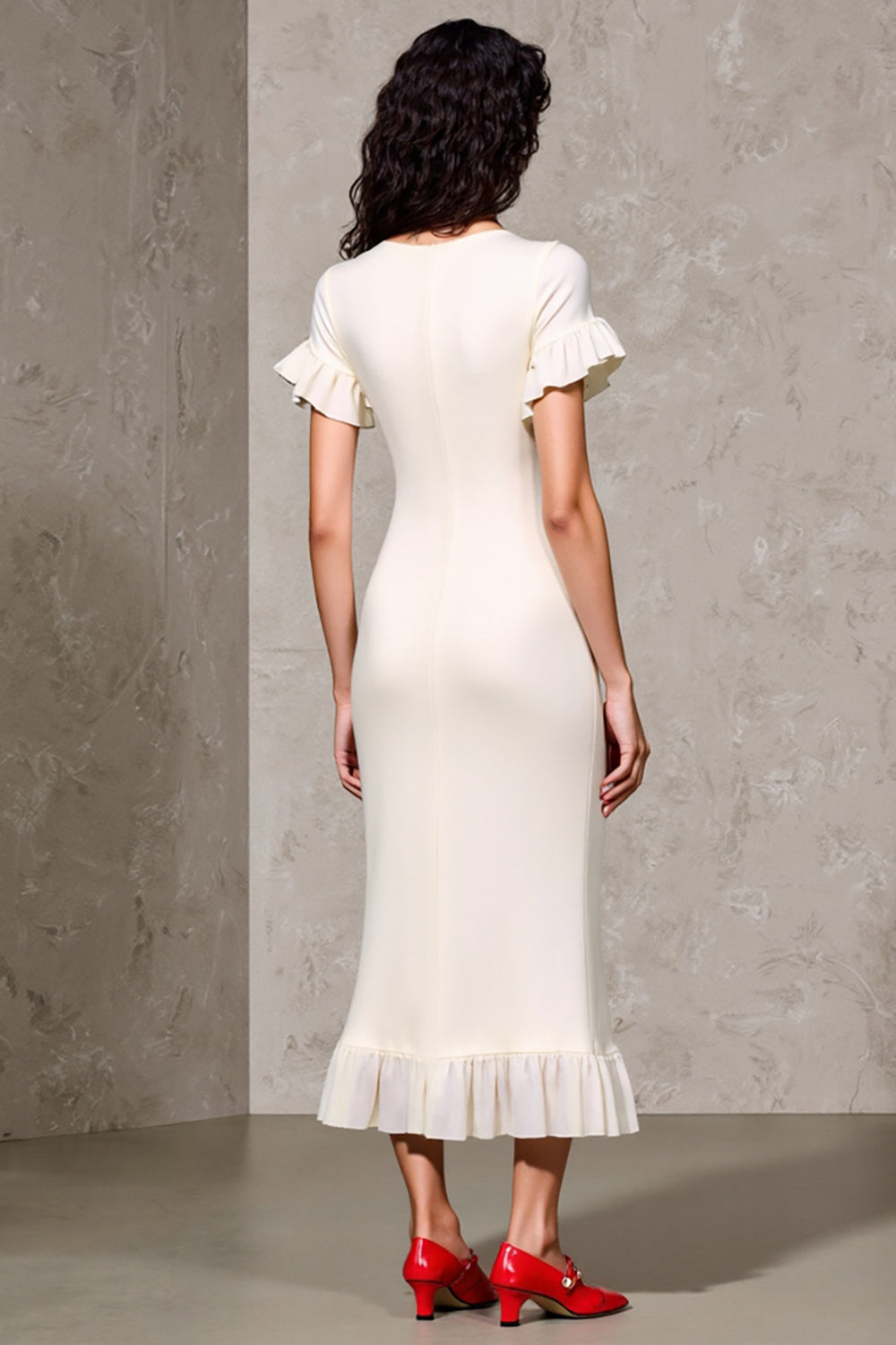 Etui Elfenbein Midi Hochzeitsgastkleid