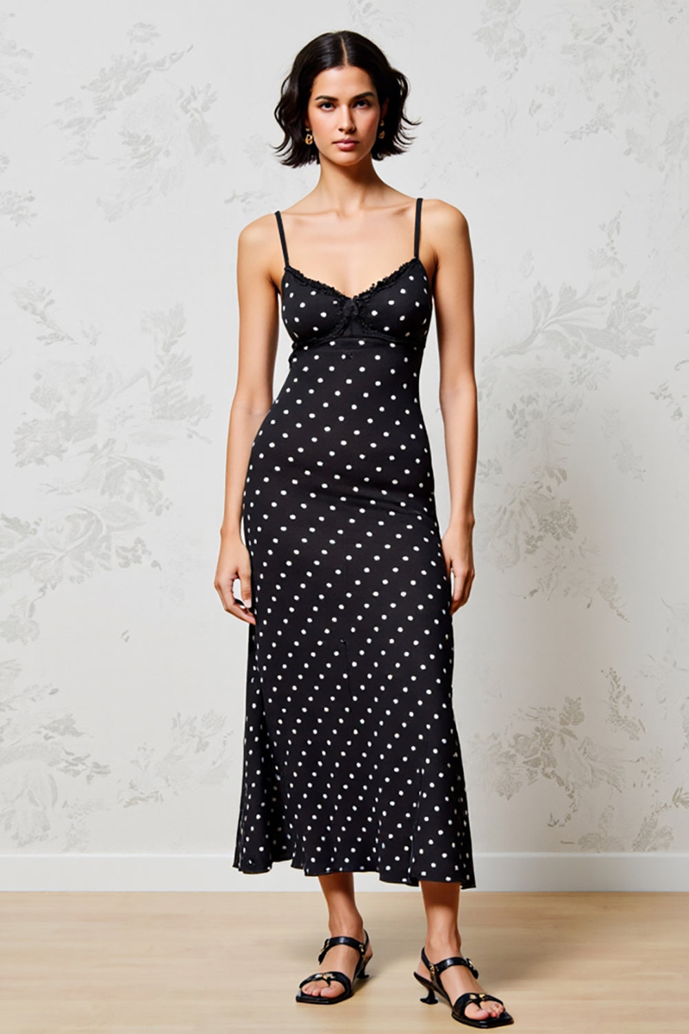 Schwarzes A-Linie Polka Dot Spaghettiträger Hochzeitsgastkleid
