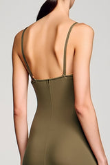 Olive Chiffon Spaghettiträger Hochzeitsgastkleid mit Schleife