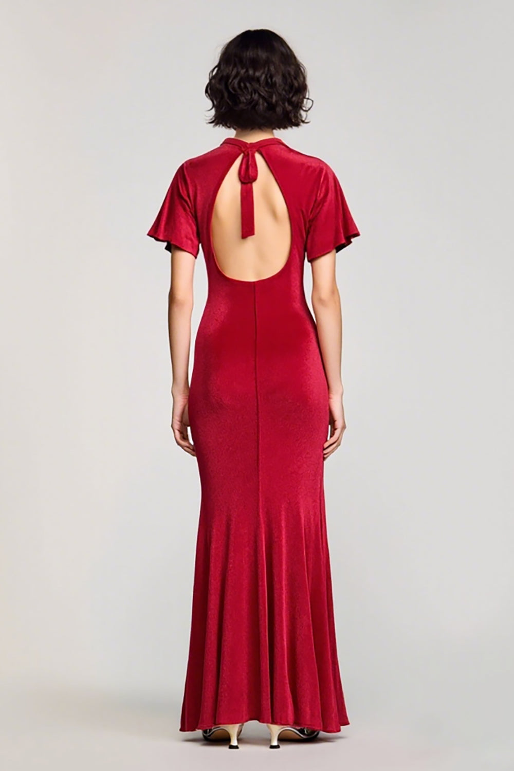 Rotes Hochzeitsgastkleid aus Samt mit V-Ausschnitt und Schlitz