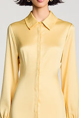 Gelbes Kurzes Hochzeitsgastkleid aus Satin