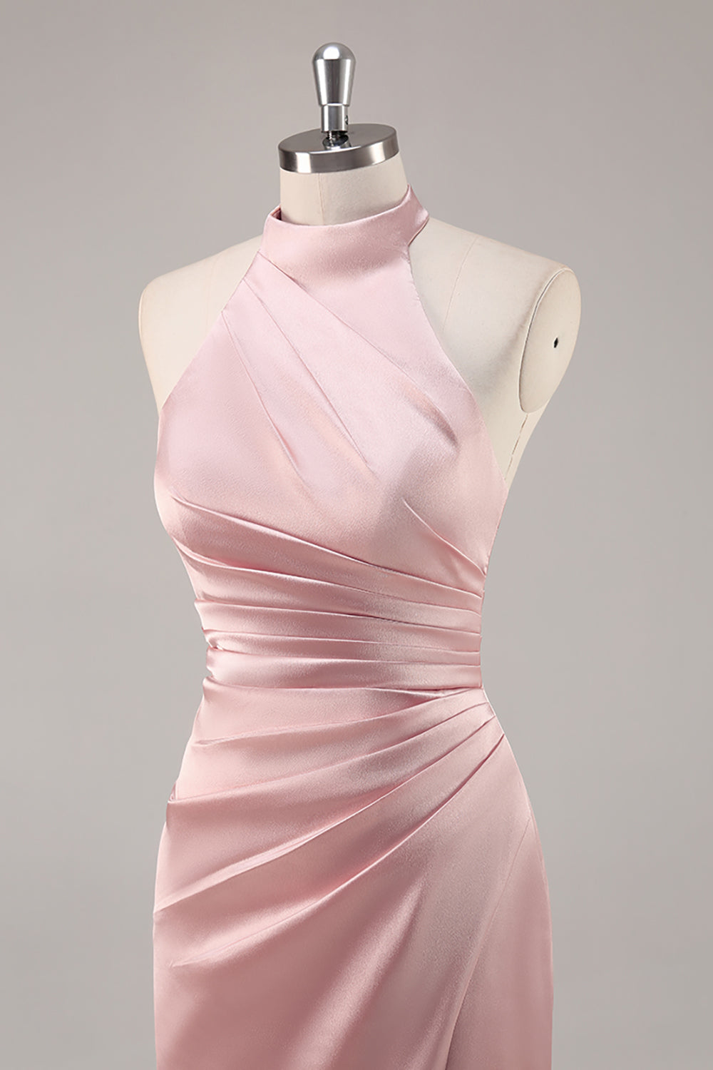 Blush Langes Hochgeschlossenes Brautjungfernkleid aus Satin mit Rüschen und Schlitz