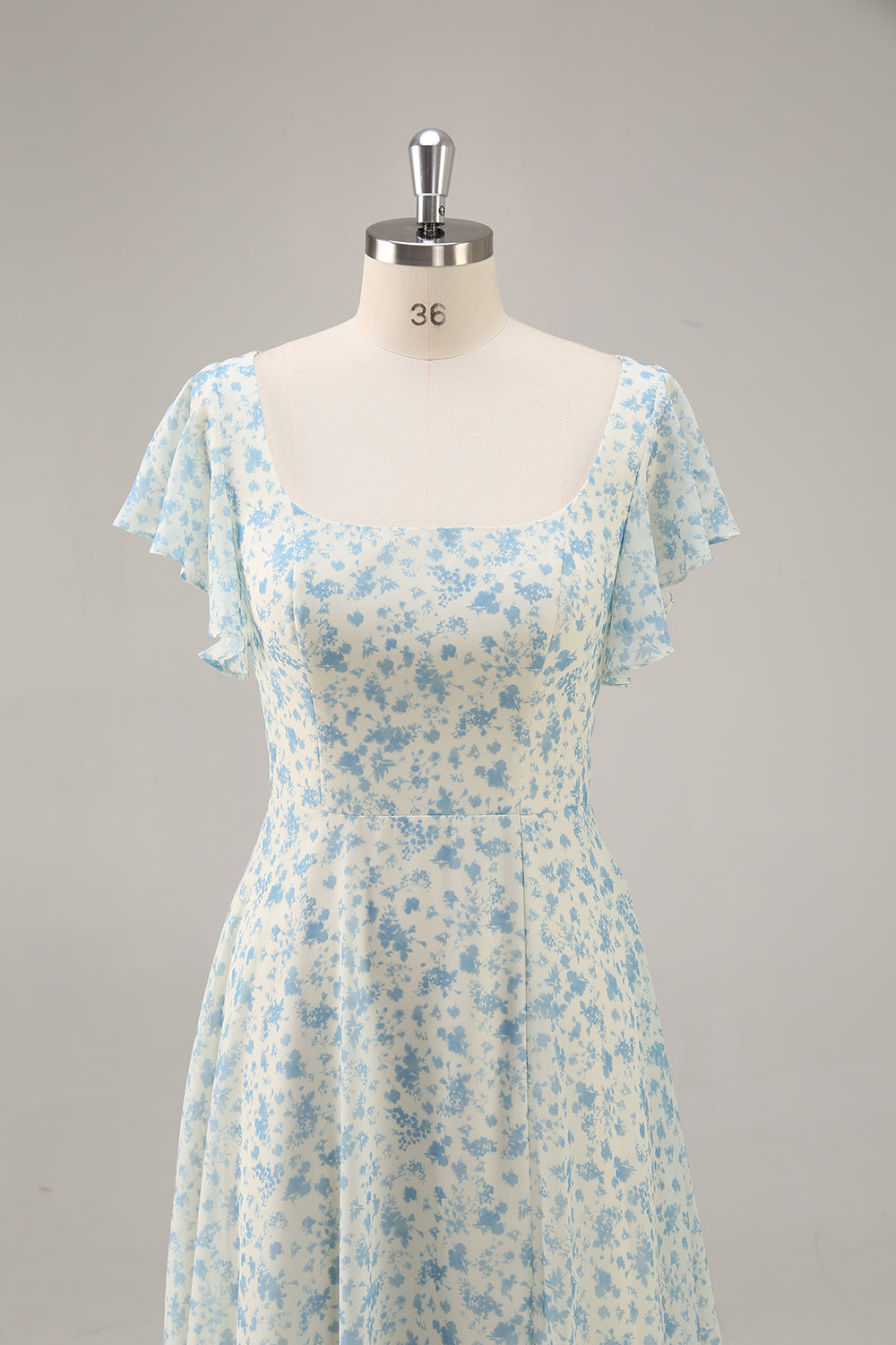 Blaues Langes Geblümtes Brautjungfernkleid aus Chiffon mit Rüschen und Schlitz