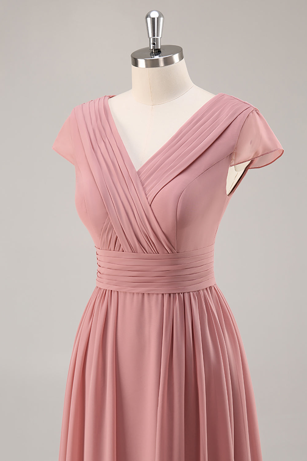 Dusty Rose Langes Chiffon V-Ausschnitt Brautjungfernkleid mit Rüschen und Drapierung