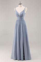 Graublaues Langes Brautjungfernkleid aus Chiffon mit Rüschen und Schlitz