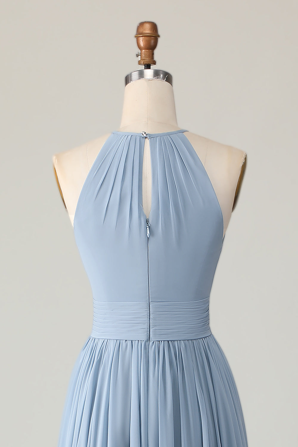Staubblaues Langes Neckholder Brautjungfernkleid aus Chiffon mit Rüschen und Schlüssellöchern