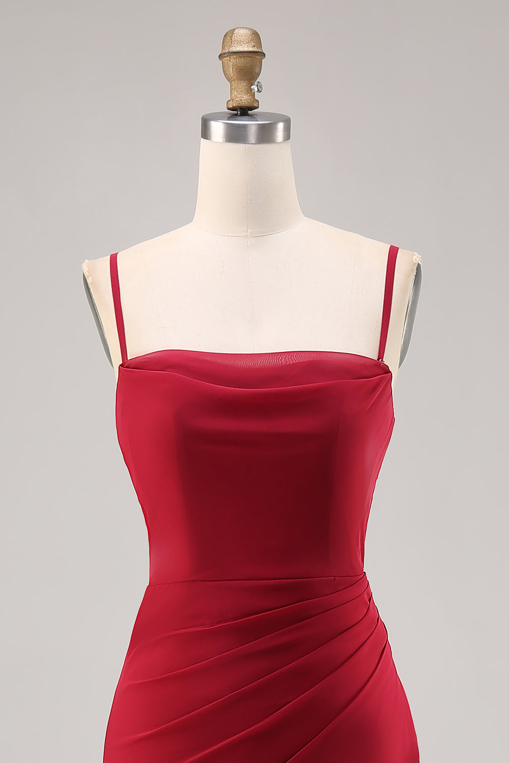 Dunkelrotes Gerafftes Brautjungfernkleid aus Chiffon mit Spaghettiträgern und Schlitz
